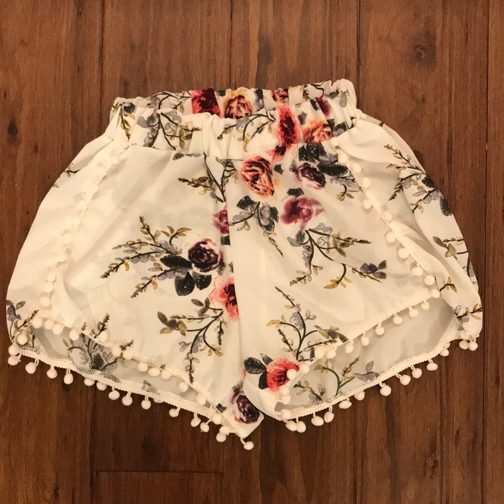 floral and white flowy shorts